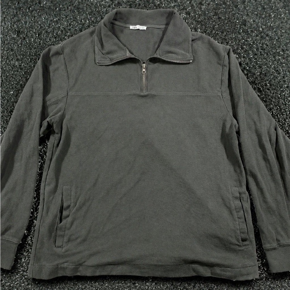 Zara Men's Dark Gray Half-Zip Sweater